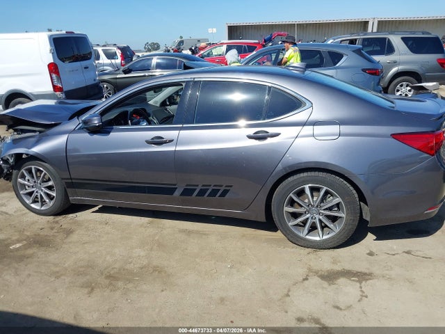 Продажа на аукционе авто 2018 Acura Tlx Tech Pkg, vin: 19UUB1F50JA005667, номер лота: 44673733