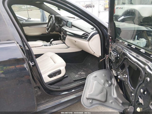 2015 BMW X6 5UXKU2C51F0N77790 Photo 4