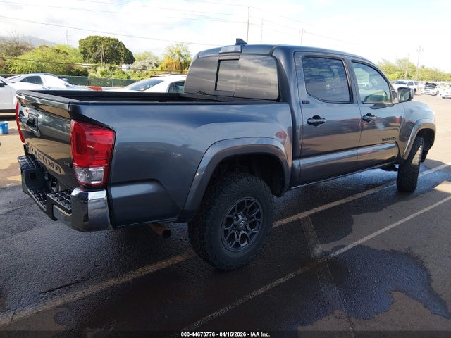 Toyota Tacoma Sr5 V6 2017 3TMAZ5CN0HM052123 Image 4