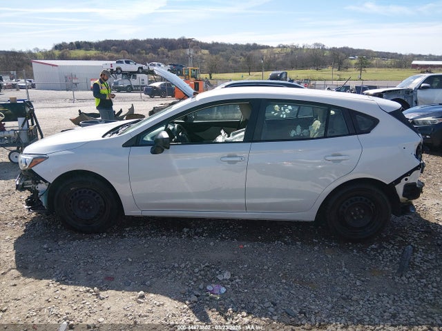 Продажа на аукционе авто 2019 Subaru Impreza 2.0i, vin: 4S3GTAA61K3727972, номер лота: 44673802