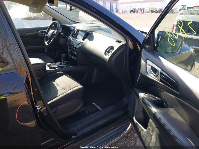 Продаж на аукціоні авто 2019 Nissan Pathfinder Sv, vin: 5N1DR2MM1KC621499, номер лоту: 44673808