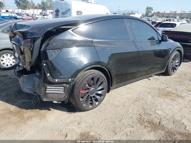 7SAYGDEF0PF845707 Tesla Model Y Performance Dual Motor All-wheel Drive