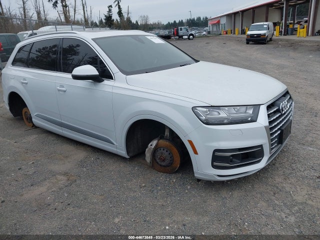 2018 AUDI Q7 WA1VAAF73JD017859
