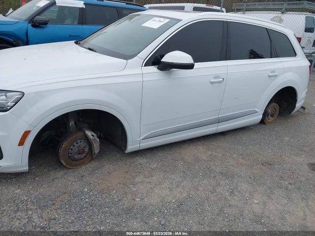 Продажа на аукционе авто 2018 Audi Q7 3.0t Premium, vin: WA1VAAF73JD017859, номер лота: 44673849