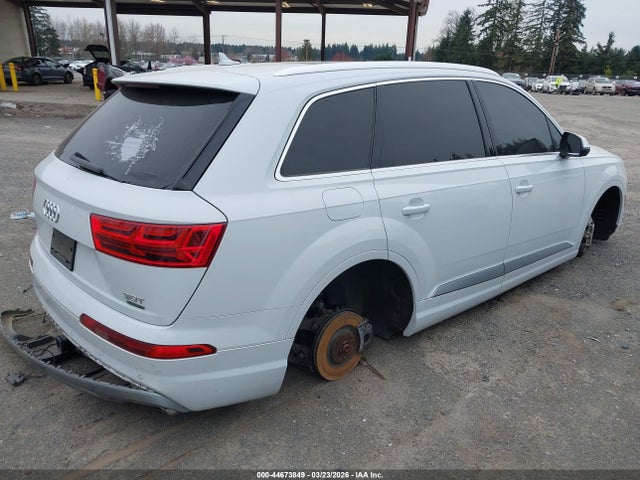 2018 AUDI Q7 WA1VAAF73JD017859 Photo 3