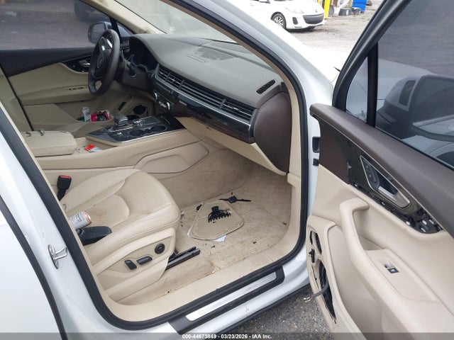 2018 AUDI Q7 WA1VAAF73JD017859 Photo 4