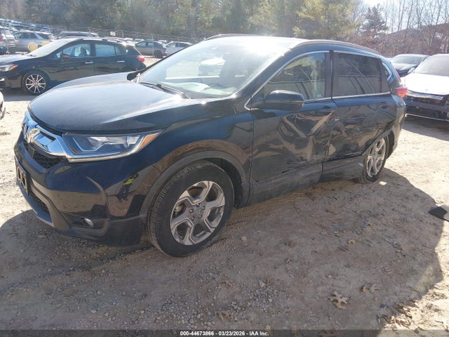 2018 HONDA CR-V 7FARW2H50JE016725 Photo 1