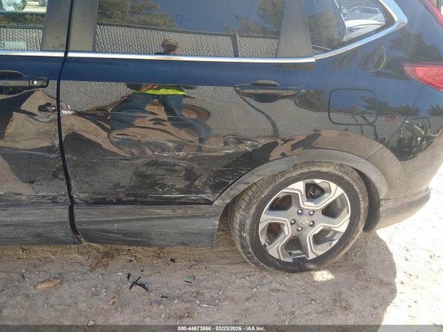 2018 HONDA CR-V 7FARW2H50JE016725 Photo 5