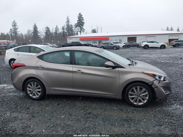 2014 Hyundai Elantra Se მანქანა იყიდება აუქციონზე, vin: 5NPDH4AE5EH479442, აუქციონის ნომერი: 44673870