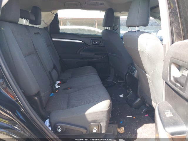 Продаж на аукціоні авто 2018 Toyota Highlander Le, vin: 5TDZZRFH1JS240283, номер лоту: 44673877