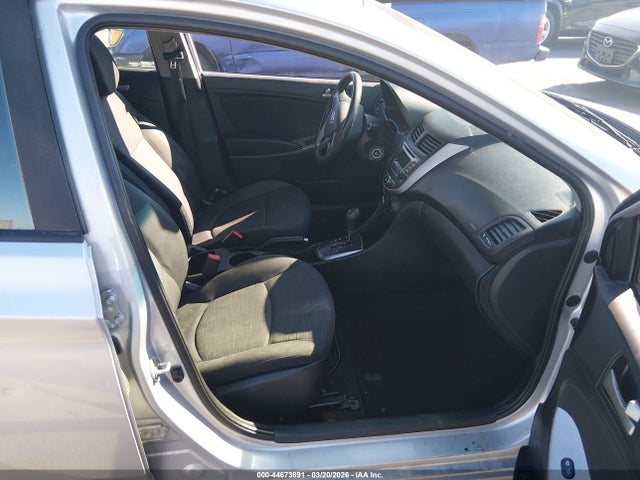 Продаж на аукціоні авто 2017 Hyundai Accent Se, vin: KMHCT5AE6HU350390, номер лоту: 44673891