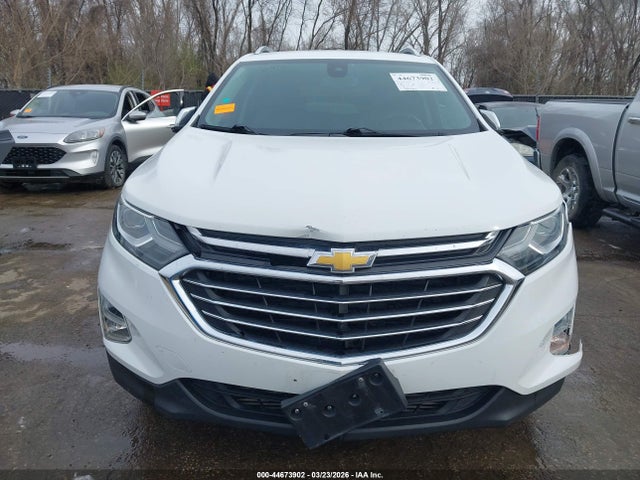 Продаж на аукціоні авто 2018 Chevrolet Equinox Premier, vin: 2GNAXVEV3J6306532, номер лоту: 44673902