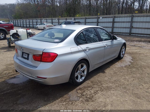 2014 BMW 320I WBA3C3C51EP662484 Photo 3