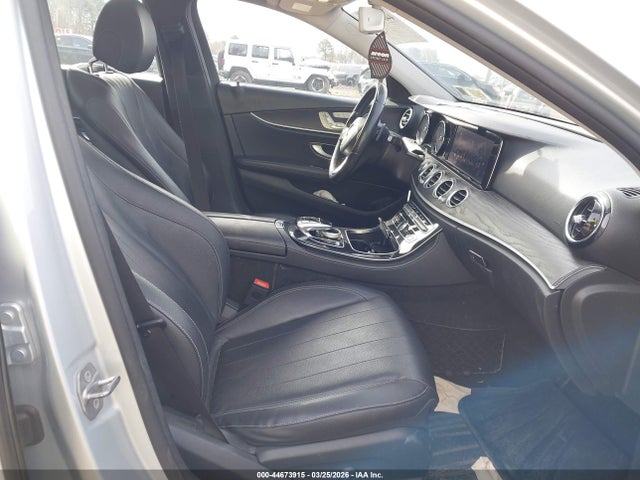 Продажа на аукционе авто 2017 Mercedes-benz E 300 4matic, vin: WDDZF4KB9HA147781, номер лота: 44673915