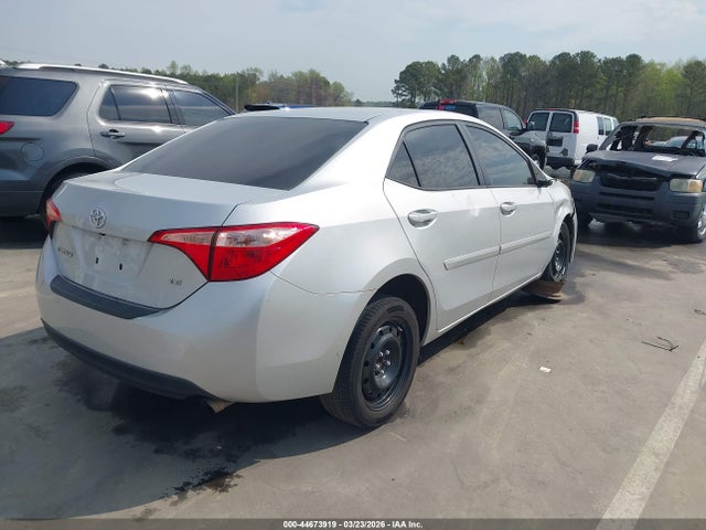2017 Toyota Corolla Le მანქანა იყიდება აუქციონზე, vin: 2T1BURHE5HC847678, აუქციონის ნომერი: 44673919