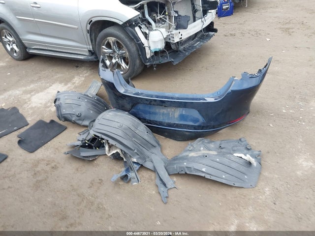 44673921 :رقم المزاد ، 3MZBPBDM4LM117348 vin ، 2020 Mazda Mazda3 Preferred Package مزاد بيع