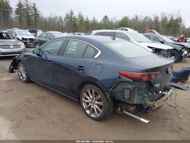 44673921 :رقم المزاد ، 3MZBPBDM4LM117348 vin ، 2020 Mazda Mazda3 Preferred Package مزاد بيع