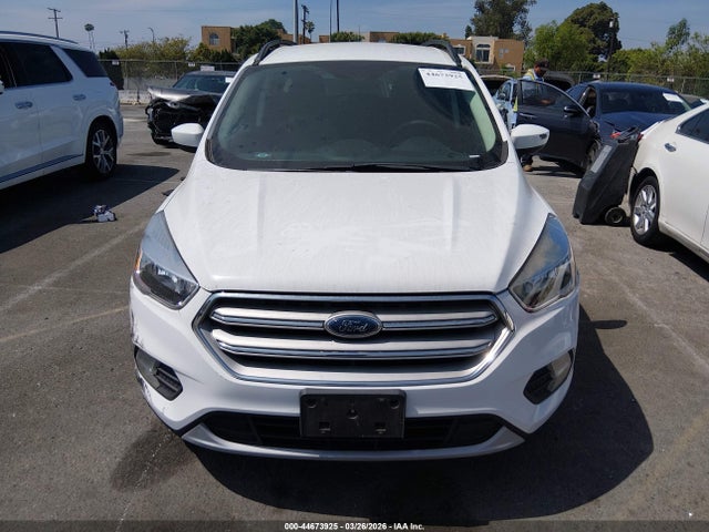 1FMCU0GD5JUD44407 Ford ESCAPE SE