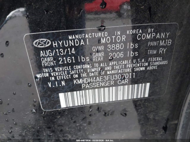 KMHDH4AE3FU307011 Hyundai ELANTRA SE
