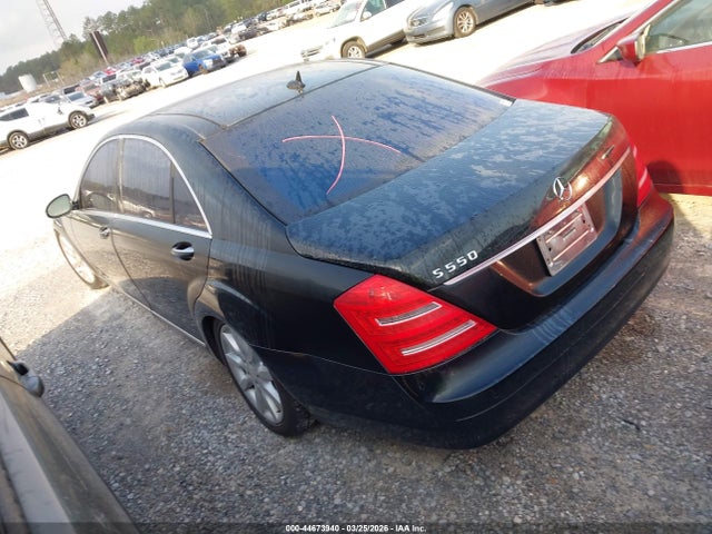 2007 MERCEDES-BENZ S 550 WDDNG71X87A098453 Photo 2
