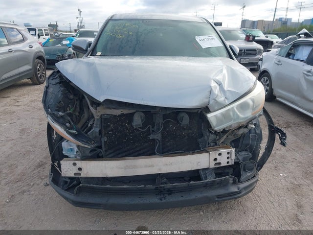 5TDBKRFH7GS259158 Toyota Highlander Le V6