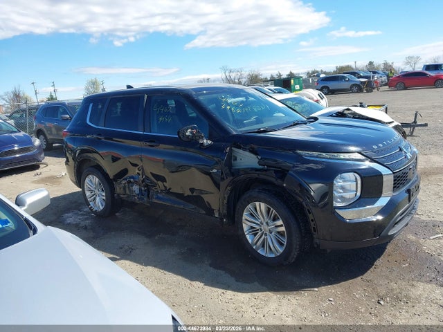 44673984 :رقم المزاد ، JA4J3TA85NZ014975 vin ، 2022 Mitsubishi Outlander Es 2.5 2wd مزاد بيع