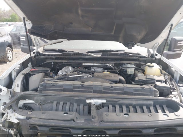 44673990 :رقم المزاد ، 2GC4YLEY1N1228997 vin ، 2022 Chevrolet Silverado 2500hd 4wd  Standard Bed Wt مزاد بيع