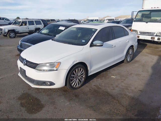 2014 VOLKSWAGEN JETTA 3VWL07AJ8EM388979 Photo 1