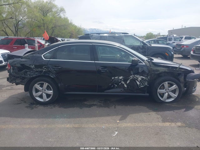 44673995 :رقم المزاد ، 1VWAT7A31FC076893 vin ، 2015 Volkswagen Passat 1.8t Limited Edition مزاد بيع