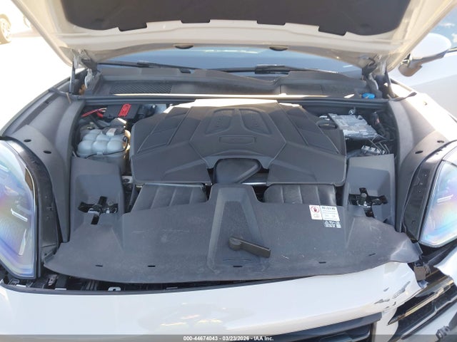 WP1AA2AY2RDA10812 Porsche Cayenne