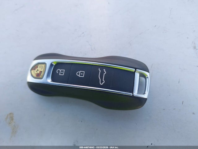 WP1AA2AY2RDA10812 Porsche Cayenne
