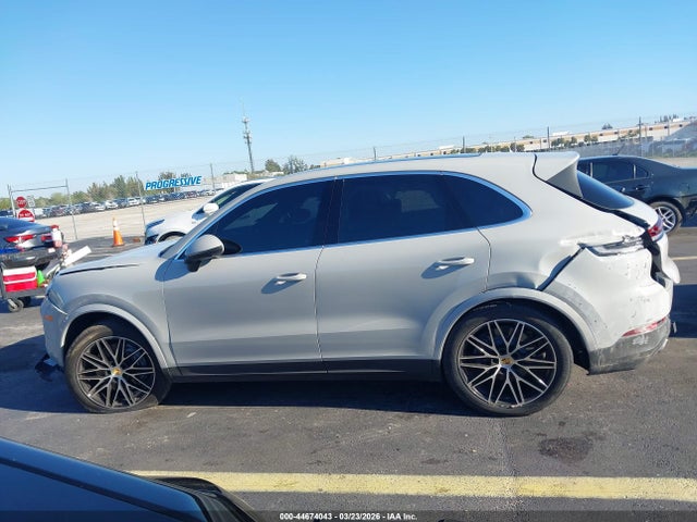 WP1AA2AY2RDA10812 Porsche Cayenne