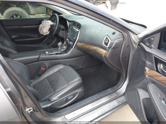 Auction sale of the 2017 Nissan Maxima 3.5 Platinum, vin: 1N4AA6AP5HC377925, lot number: 44674045