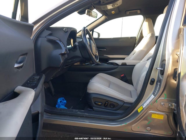 JTHX9JBH0M2054100 Lexus UX 250H