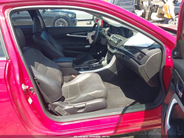 44674076 :رقم المزاد ، 1HGCT1B87FA013765 vin ، 2015 Honda Accord Ex-l مزاد بيع