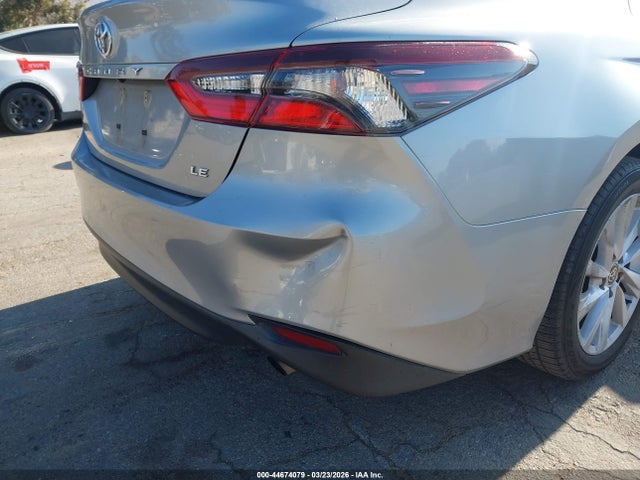 Toyota CAMRY LE 2022 4T1C11AK0NU002603 Image 19