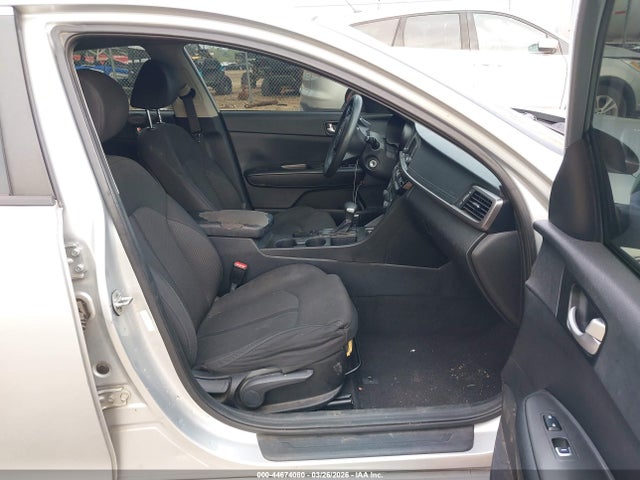 Auction sale of the 2016 Kia Optima Lx, vin: 5XXGT4L36GG060439, lot number: 44674080
