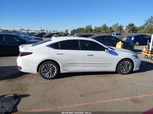 Продажа на аукционе авто 2019 Lexus Es 300h Luxury, vin: JTHB21B14K2038299, номер лота: 44674089