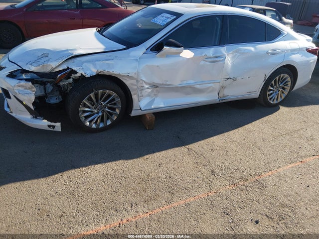Продажа на аукционе авто 2019 Lexus Es 300h Luxury, vin: JTHB21B14K2038299, номер лота: 44674089