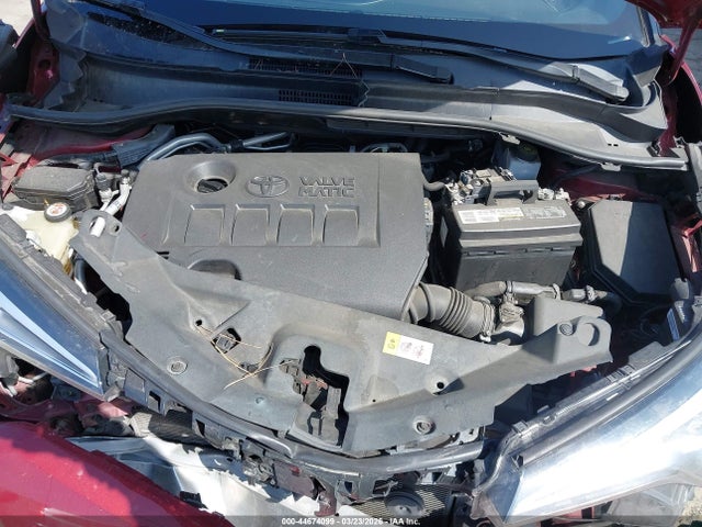 Toyota C-HR XLE 2018 NMTKHMBX5JR056046 Image 10