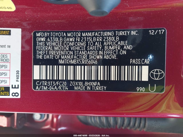 Toyota C-HR XLE 2018 NMTKHMBX5JR056046 Image 9