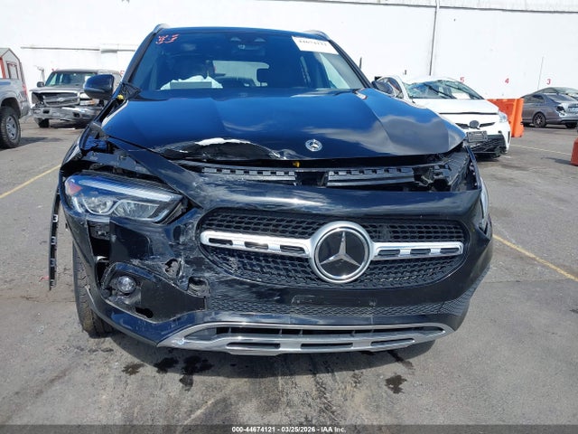 W1N4N4HB2NJ390688 Mercedes-Benz Gla 250 4matic