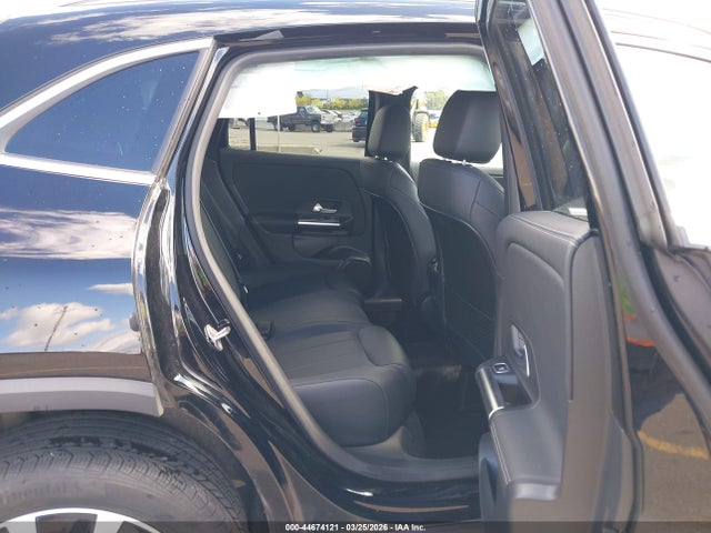 W1N4N4HB2NJ390688 Mercedes-Benz Gla 250 4matic