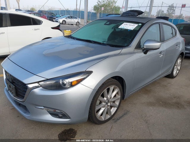 3MZBN1M38HM146608 Mazda Mazda3 Grand Touring