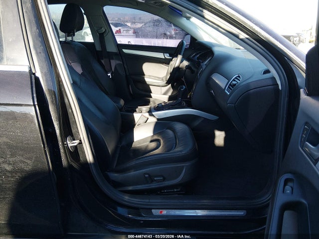 44674143 :رقم المزاد ، WAUEFAFL6CN018003 vin ، 2012 Audi A4 2.0t Premium مزاد بيع