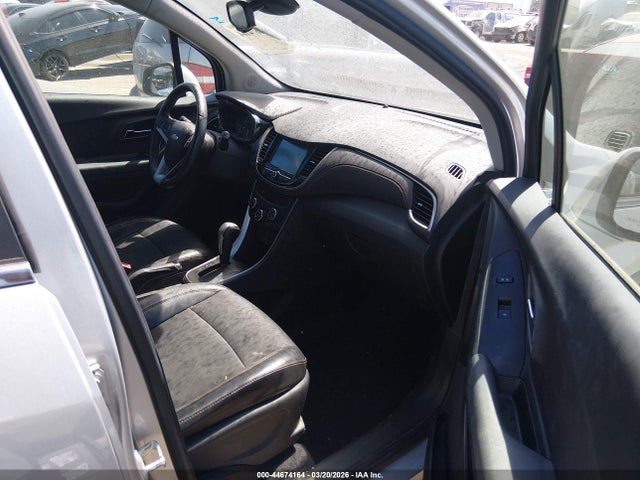 2017 CHEVROLET TRAX 3GNCJLSB6HL281334 Photo 4
