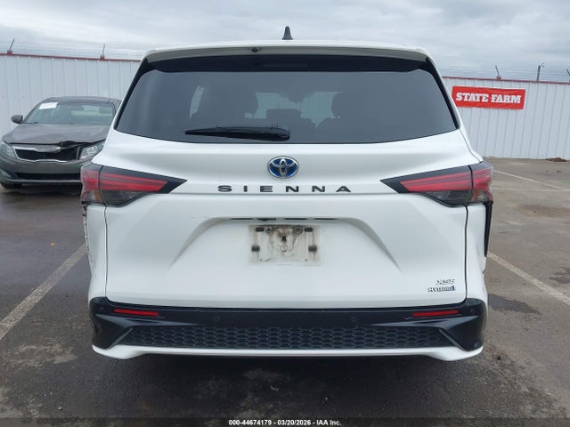 5TDXRKEC9MS037926 Toyota Sienna Xse