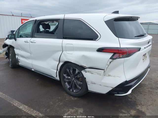 5TDXRKEC9MS037926 Toyota Sienna Xse