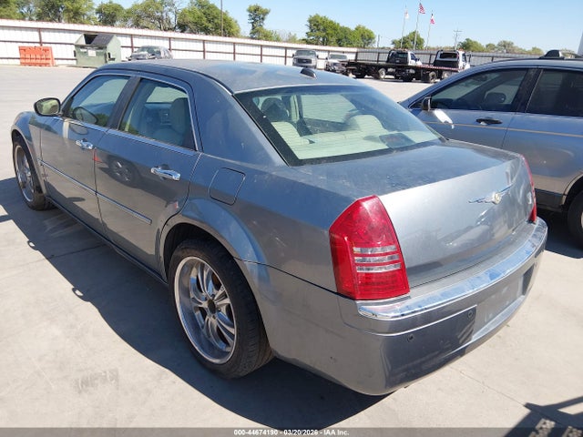 2006 CHRYSLER 300C 2C3KA63H06H212688 Photo 2