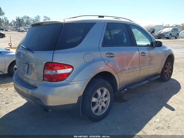 2006 Mercedes-benz Ml 350 4matic მანქანა იყიდება აუქციონზე, vin: 4JGBB86E86A015896, აუქციონის ნომერი: 44674202